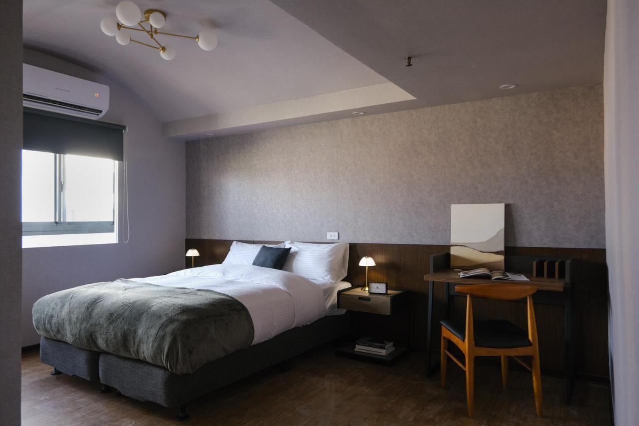 Giant Rich Hotel Тайбей Екстер'єр фото