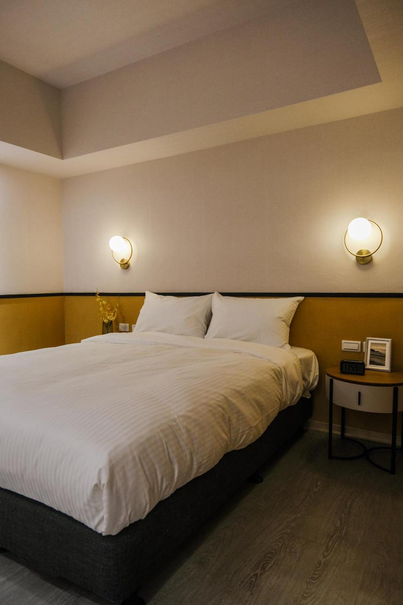 Giant Rich Hotel Тайбей Екстер'єр фото
