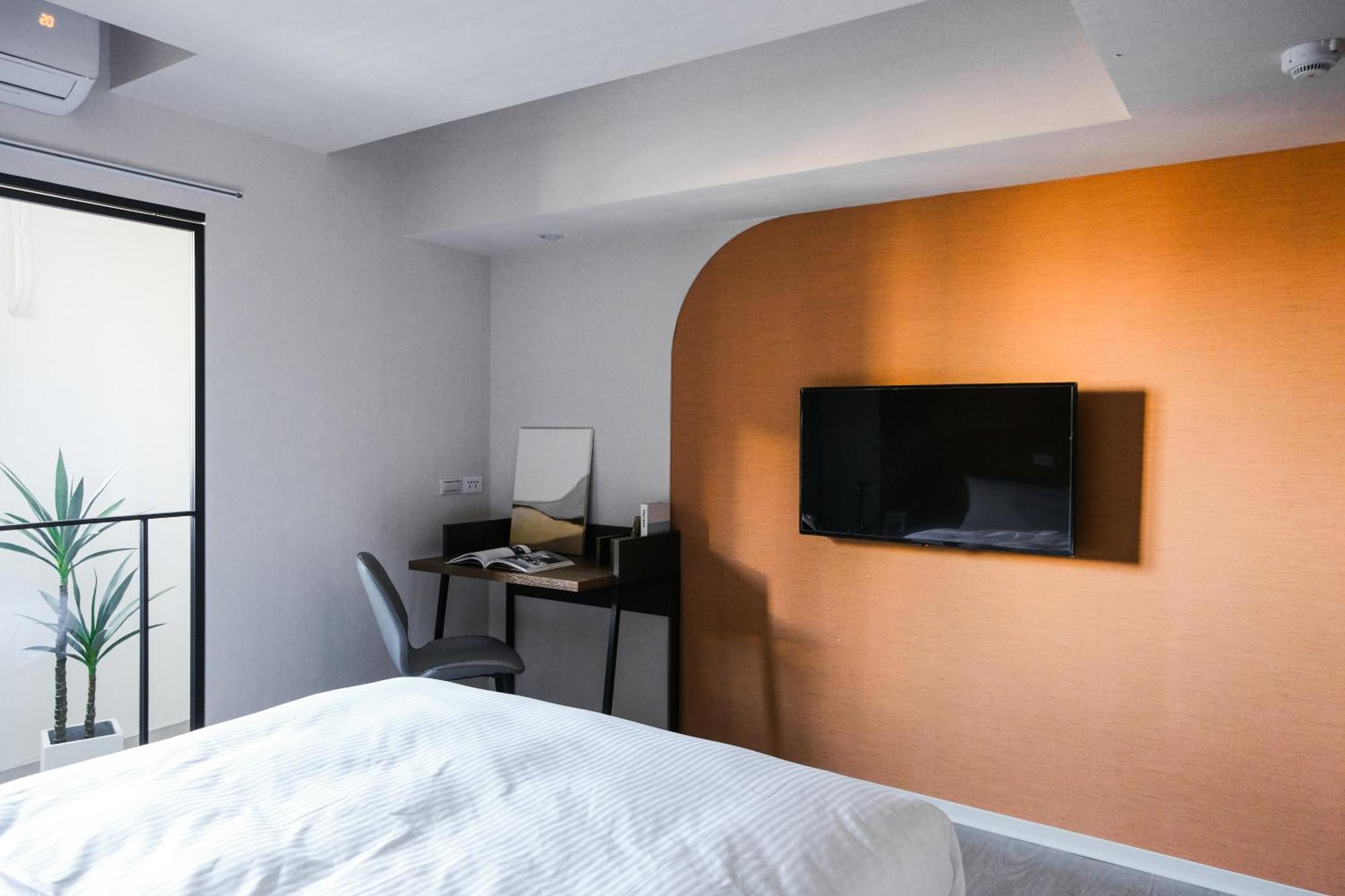 Giant Rich Hotel Тайбей Екстер'єр фото